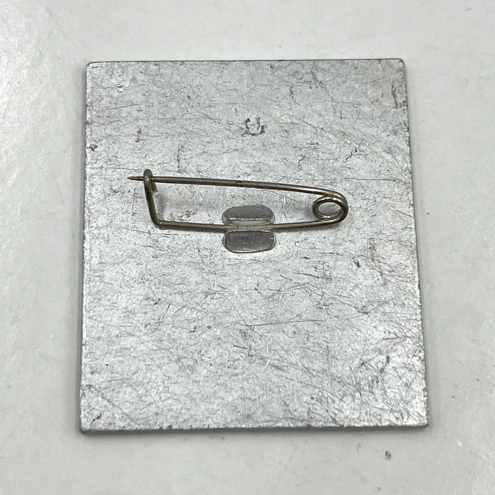 Vintage Cuban Delegation Sports Lapel Pin Cuba Athletic Star Square Metal Badge